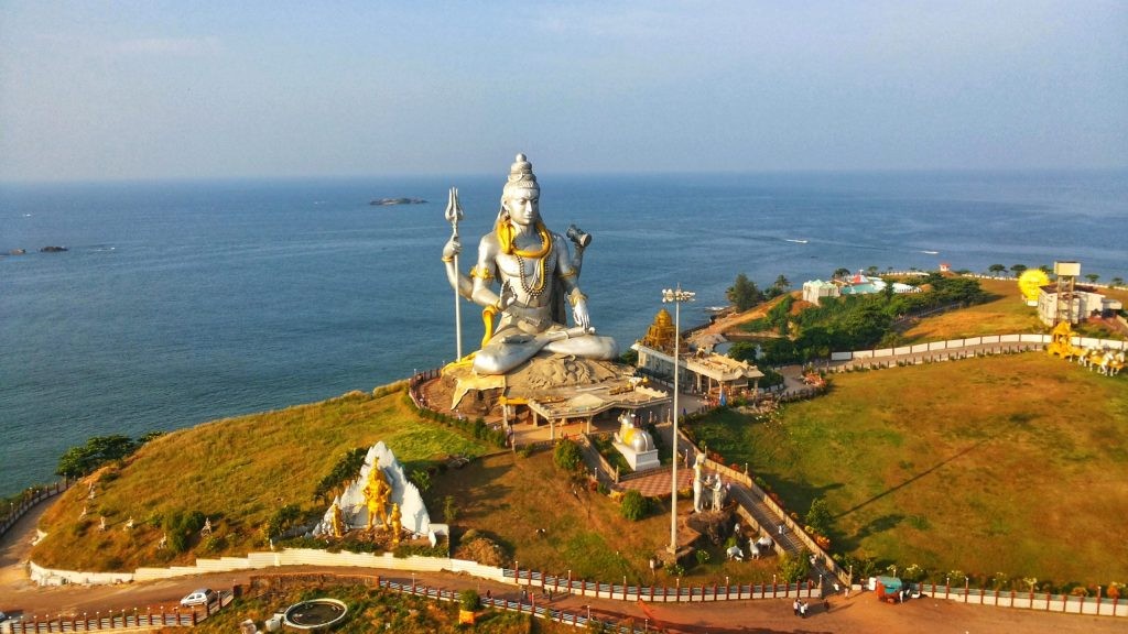 Shiva statue in Murudeshwar temple