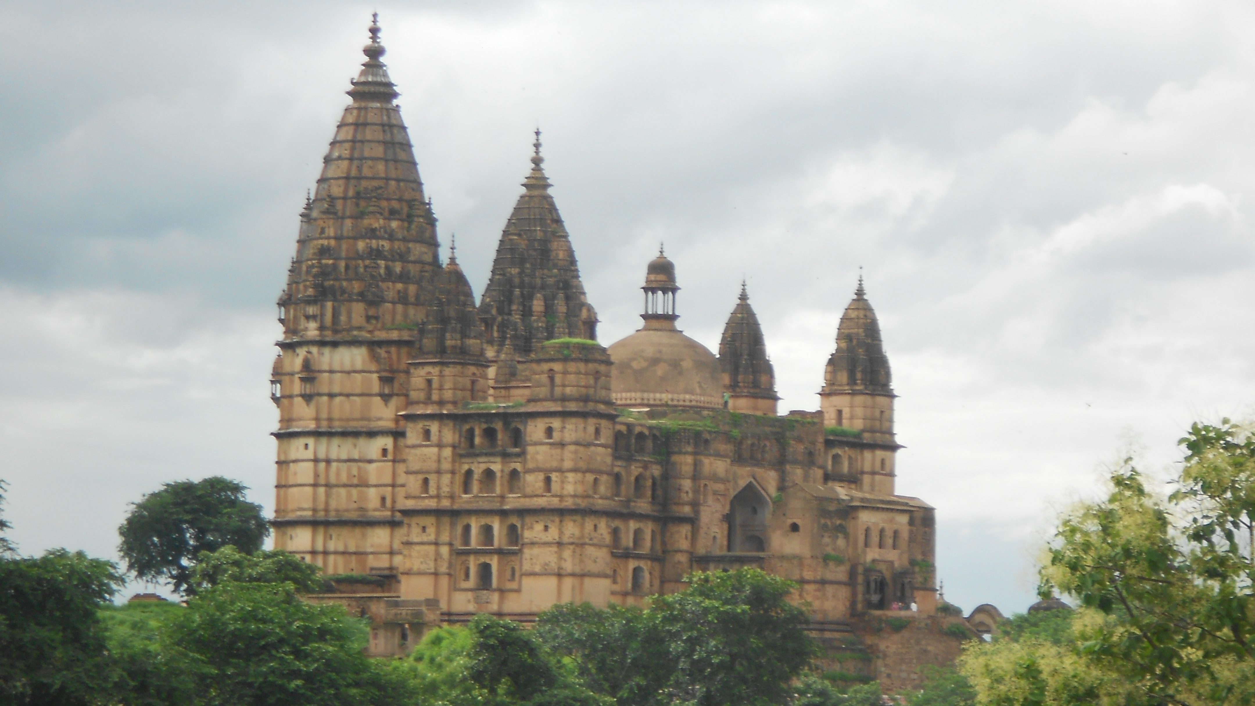 Chaturbhuj Temple